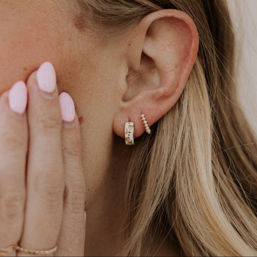 Eloise Tea Cup Hoops: Silver