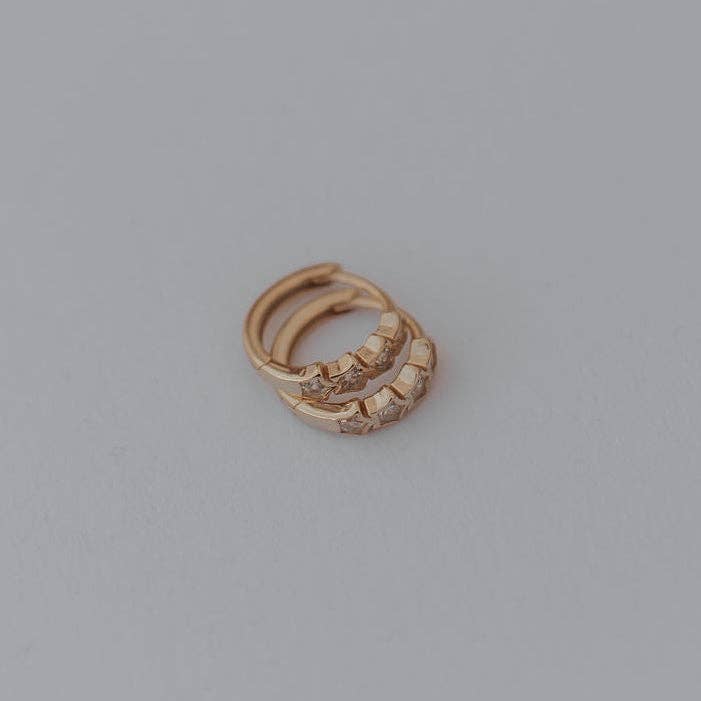 Stella Hoops