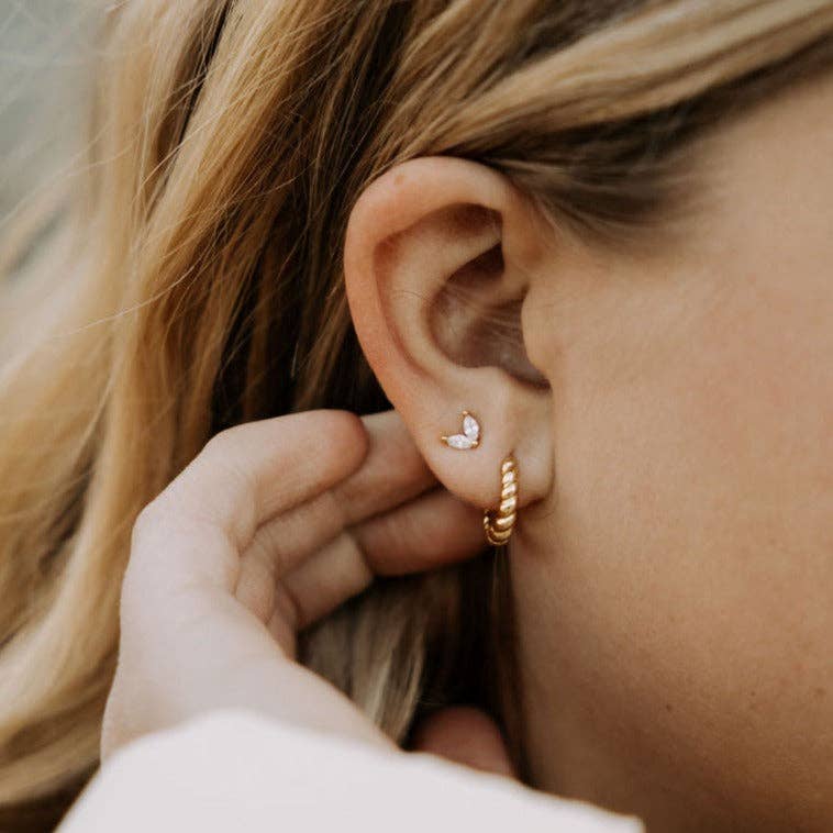 Brooklyn Twist Hoops: Silver