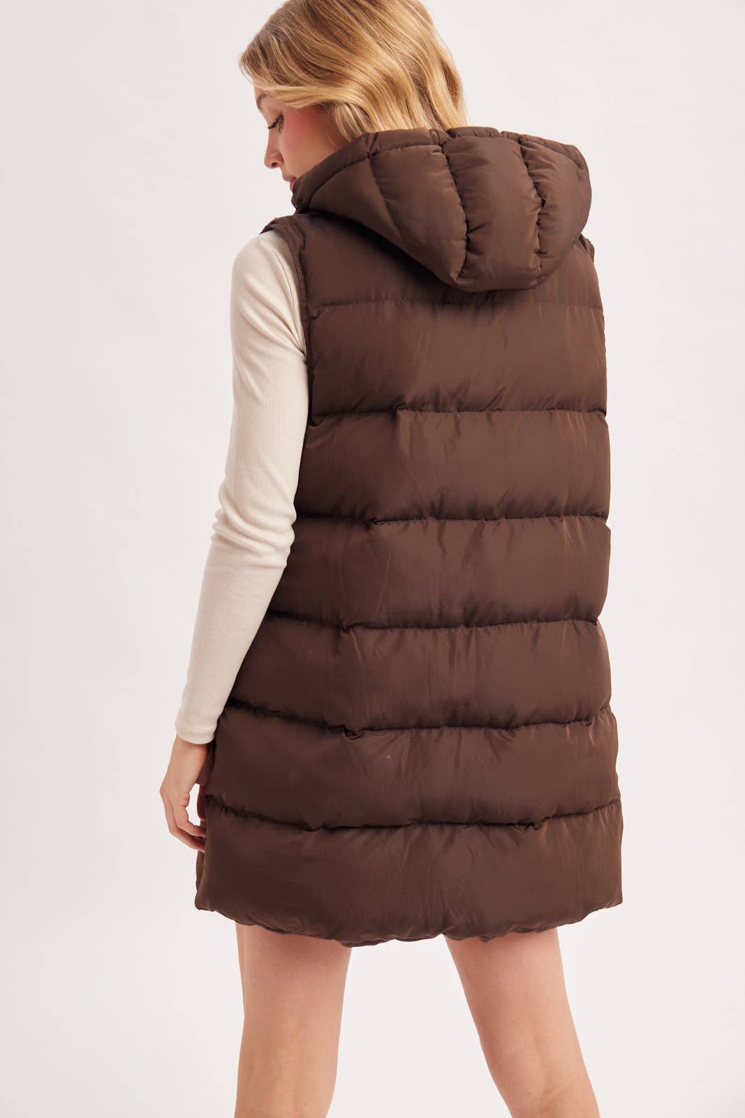 HOODED ZIPPER DOWN LONGLINE PUFFER VEST: CHOCOLATE / L