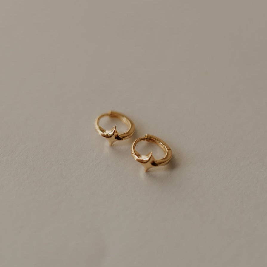 Beth Hoops: Gold