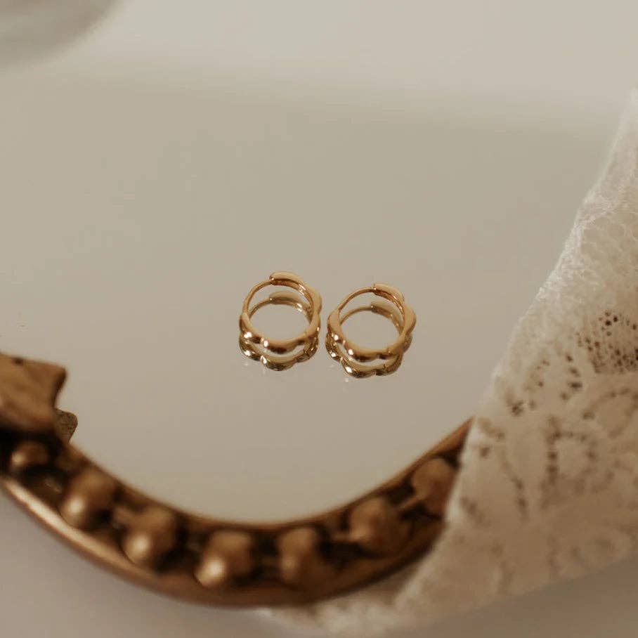 Lola Floral Hoops: Silver