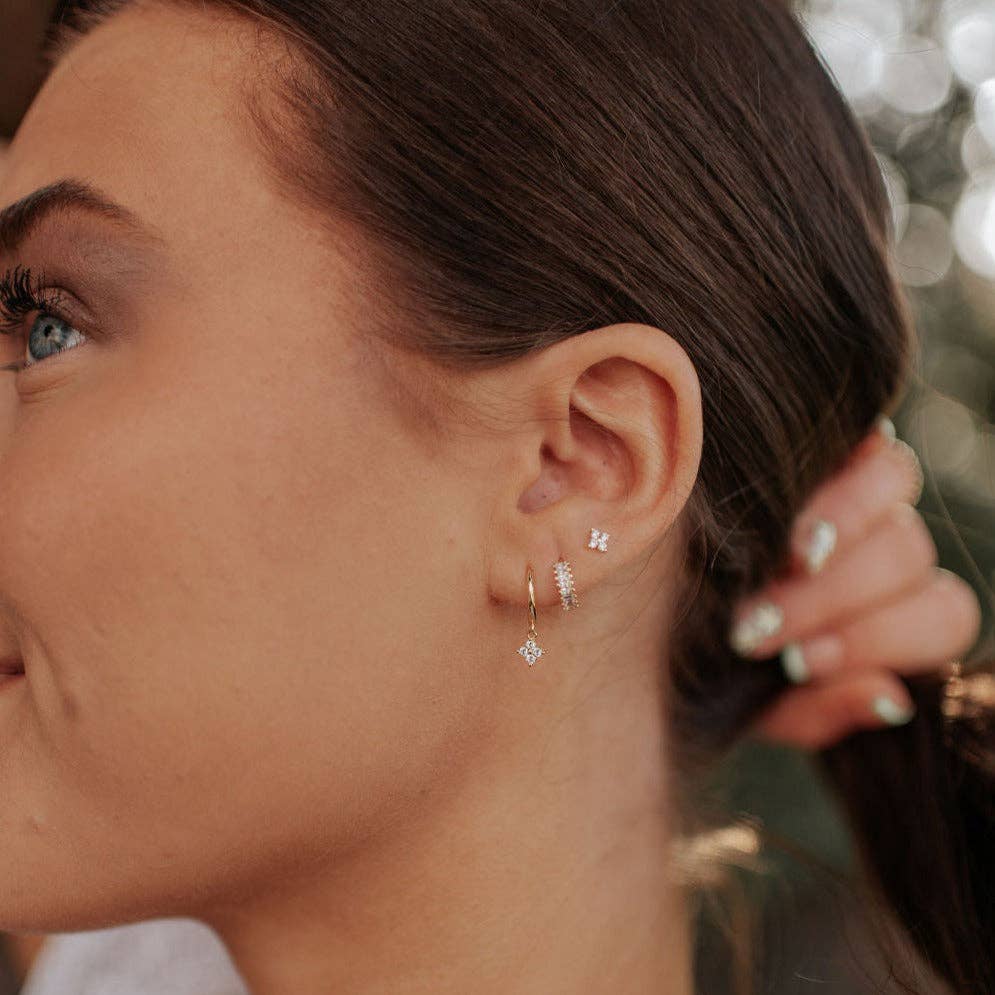 Margot Hoops: Gold Diamond