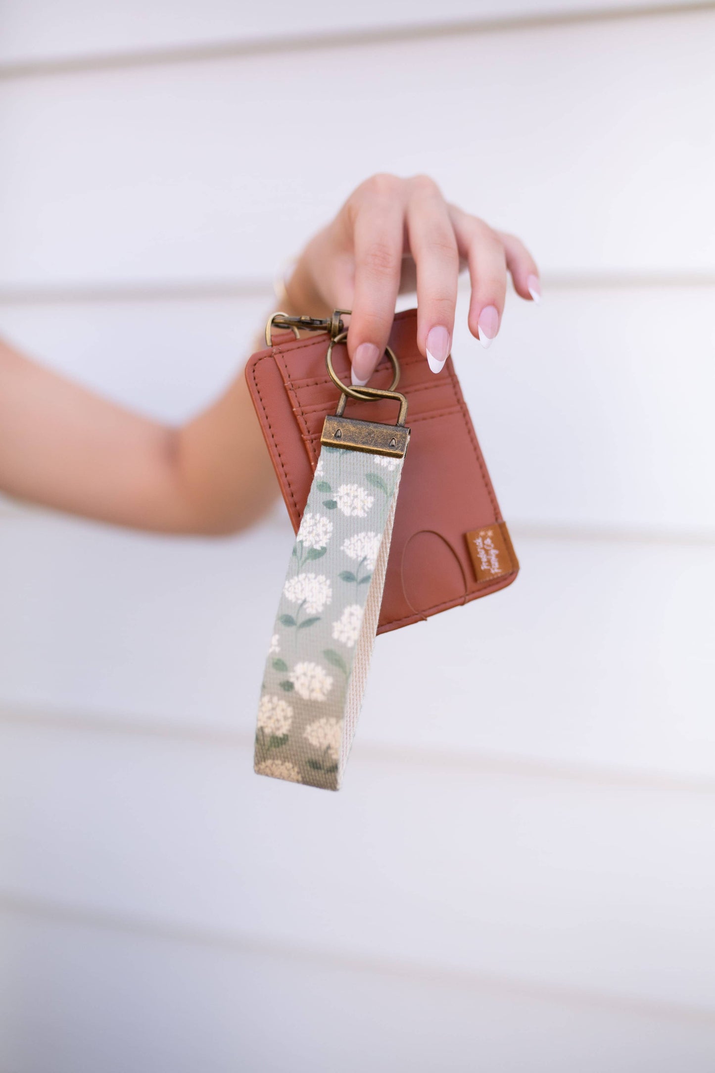 Card Holder Keychain Wallet with Wrist Lanyard, Faux Leather Compact Card Holder, Stylish Keychain Wallet for Women: 6 harvest flower / Beige