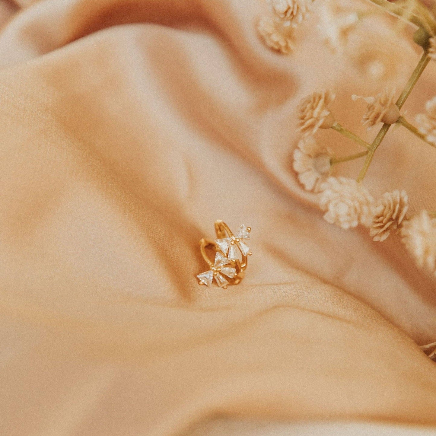 Lucy Diamond Bow Hoops: Silver