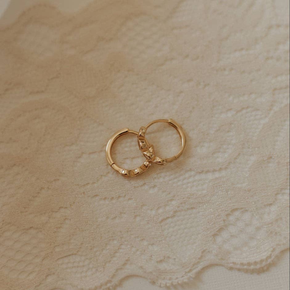 May Raindrop Hoops: Silver